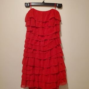 Guess red strapless dress in a size three US/Canada. Perfect cocktail dress!